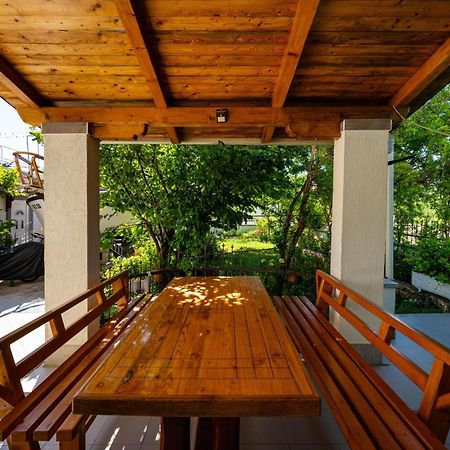 Apartmani Tinka Starigrad Paklenica Ngoại thất bức ảnh